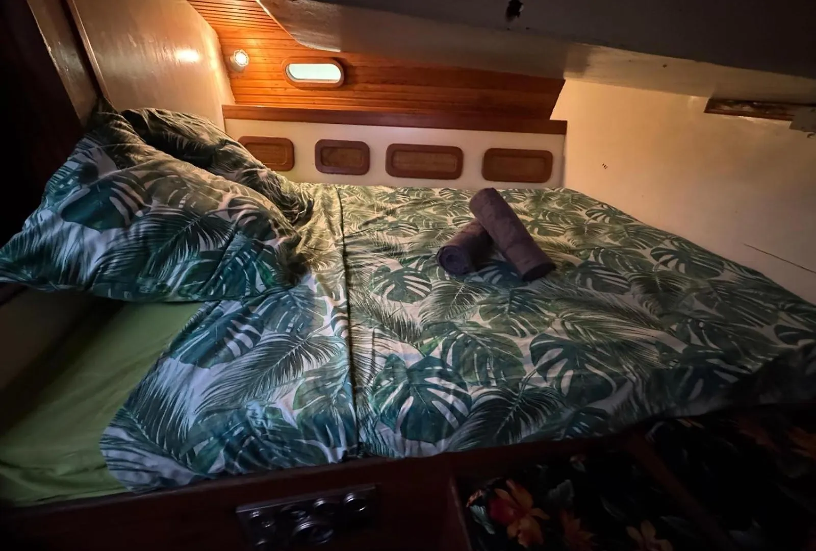 Botel Nuit Insolite Sur Un Voilier Taravao